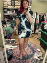Load image into Gallery viewer, Deep Ocean Tie Dye Dress
