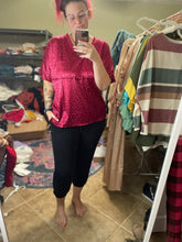 Load image into Gallery viewer, Satin Leopard Pocket Top

