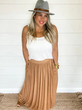 Load image into Gallery viewer, Golden Meadow Maxi Skirt
