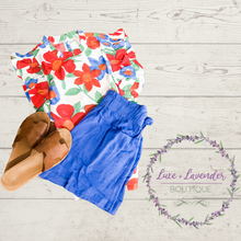 Load image into Gallery viewer, Big Floral Blouse
