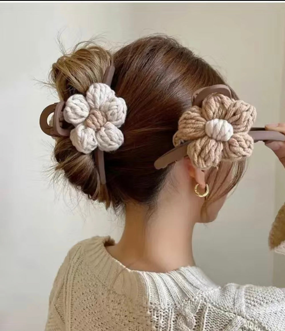 Knit Flower Claw Clip