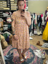 Load image into Gallery viewer, Spring Fling Midi Dress
